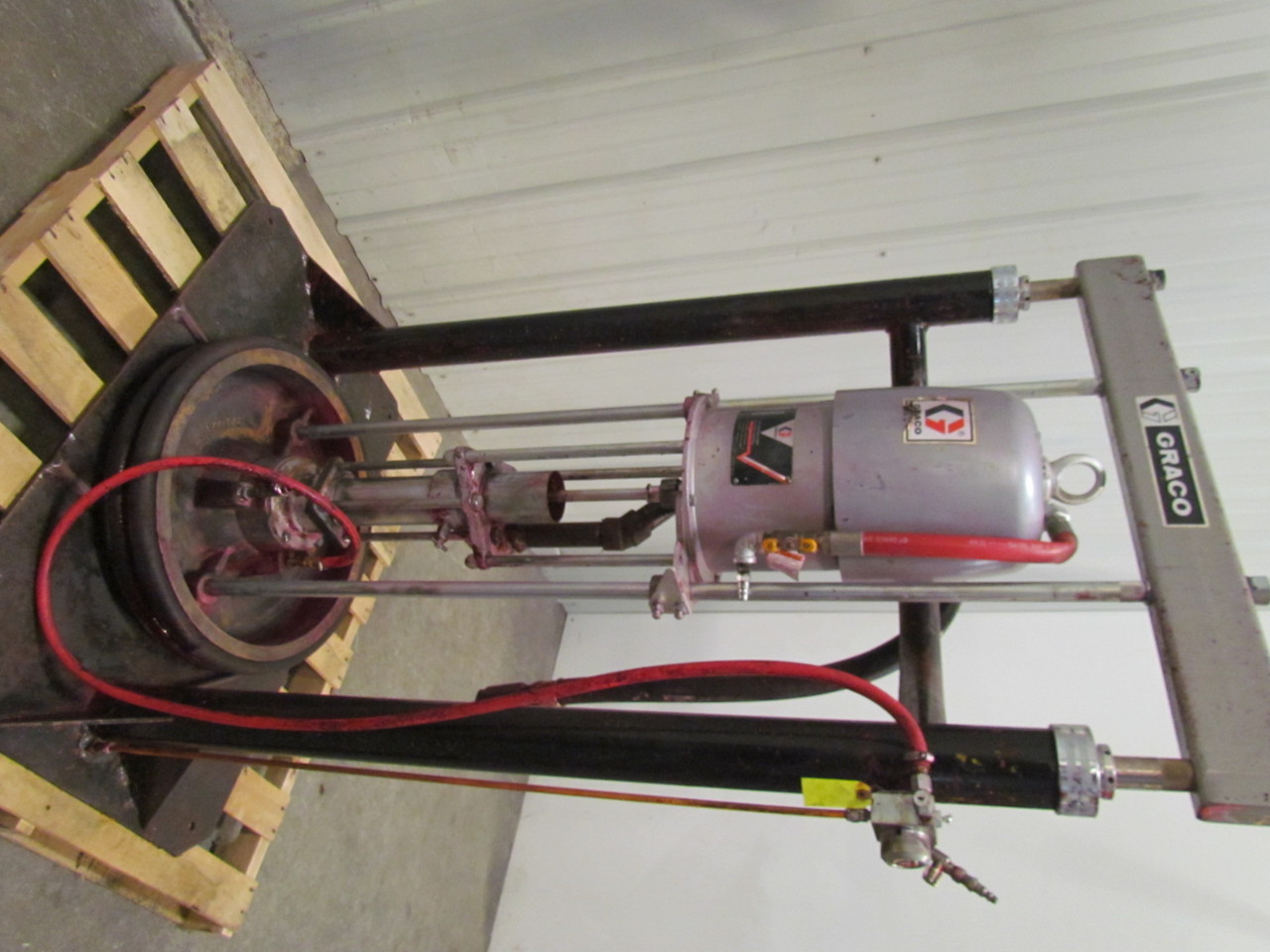 Graco Air Powered Bulldog 10 1 55 Gallon Drum Pump Unloader 6 GPM eBay