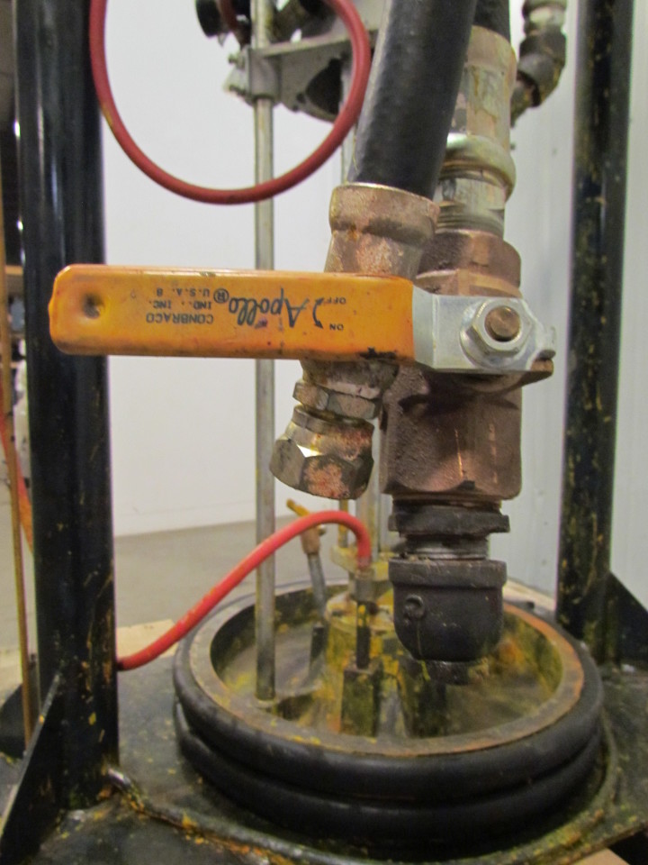 Graco Air Powered Bulldog 101 55 Gallon Drum Pump Unloader 6 GPM