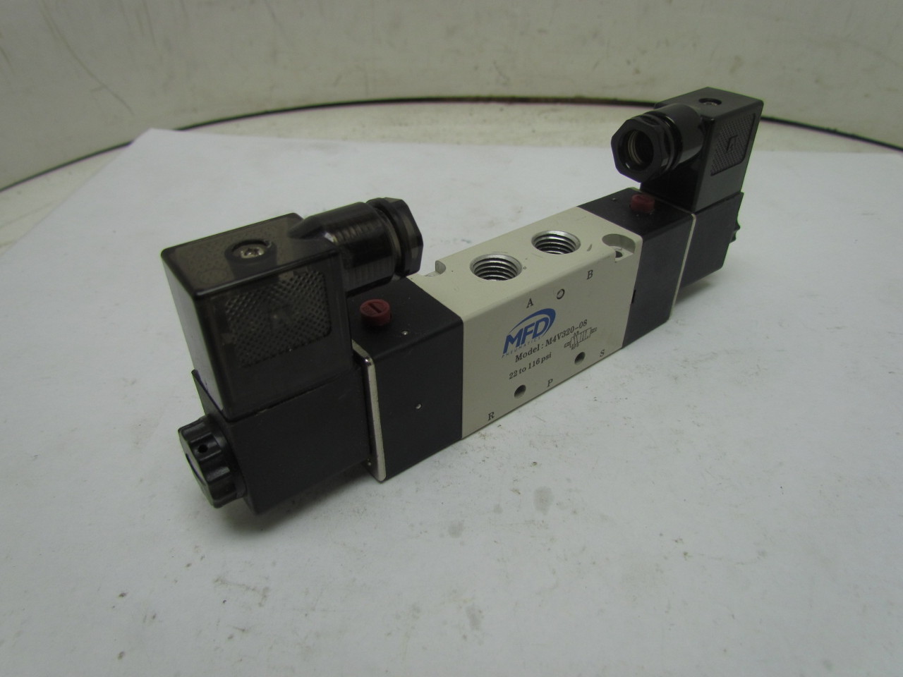 MFD M4V32008 4 Way Pneumatic Valve 24VDC eBay