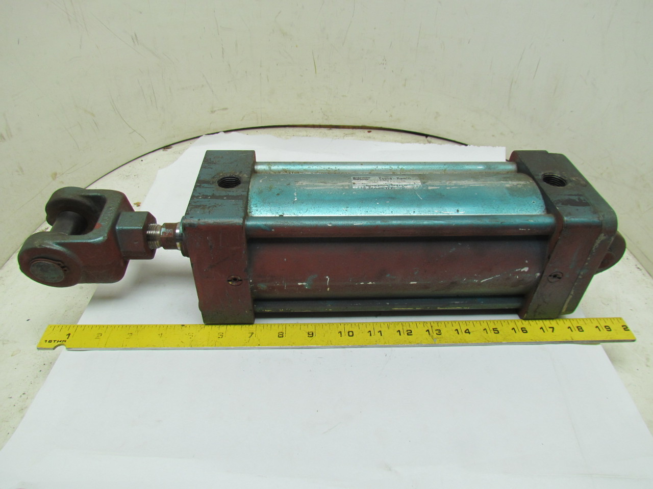 Schrader Bellows Pneumatic Air Cylinder 4" Bore 8" Stroke EconoRam II