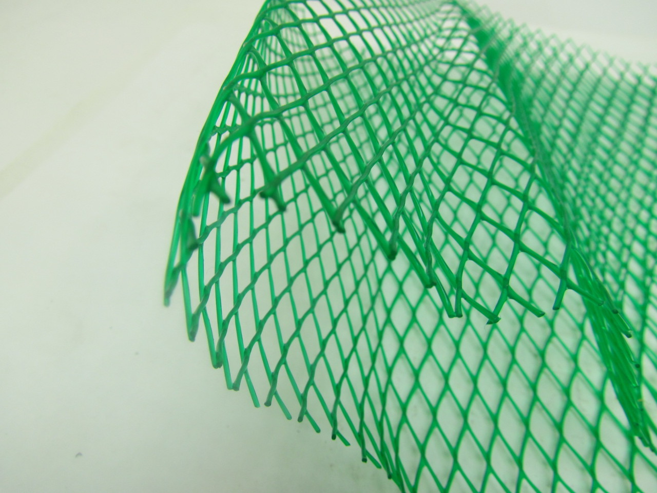 ULINE S14032 Protective Netting Green 1012"x164'  Mesh Sleeve eBay