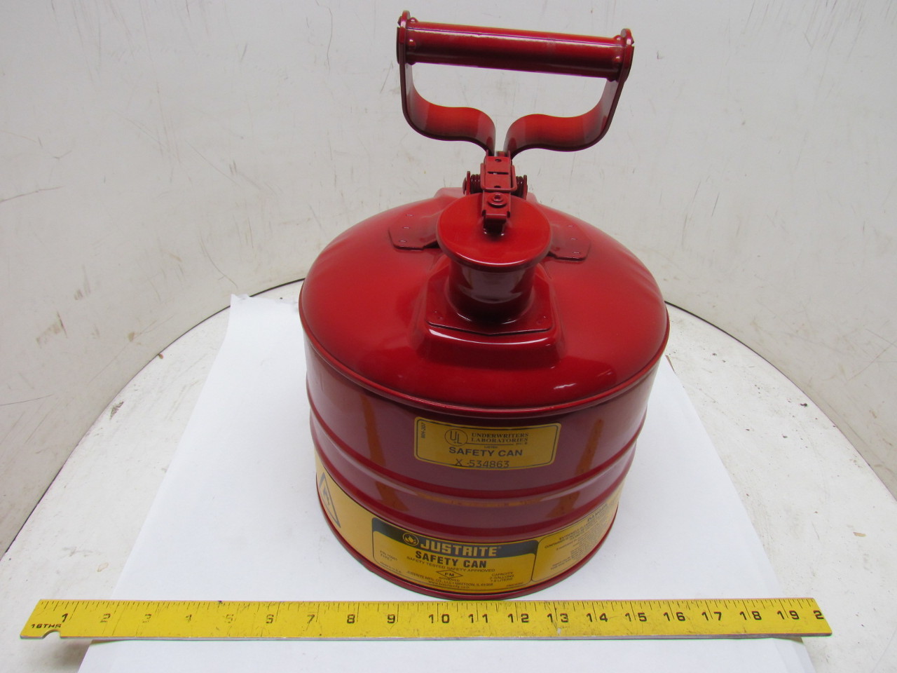 Justrite 10501 2 Gallon (8L) Red Safety Can For Flamables Type 1 Gas