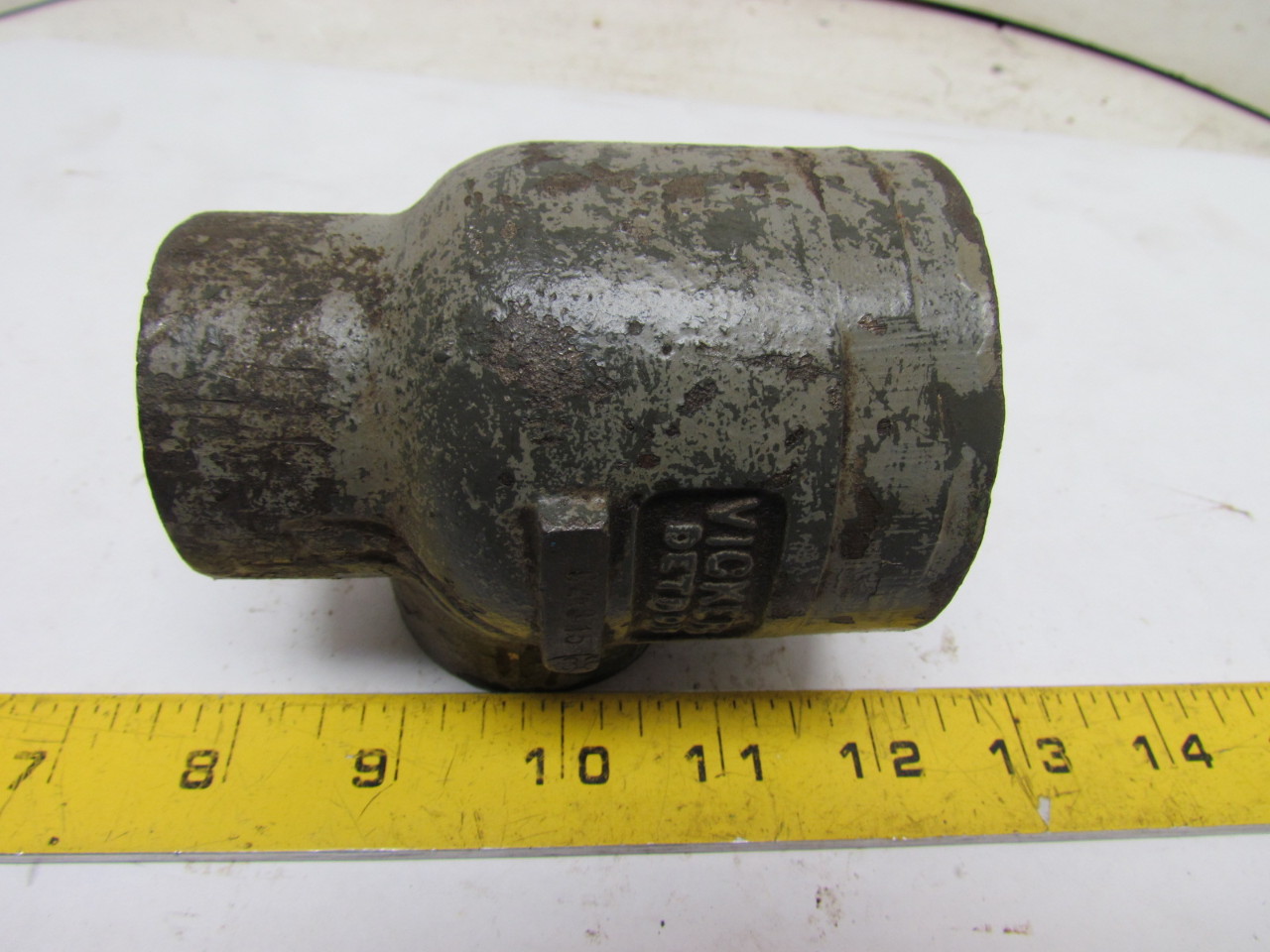 Vickers C2-815 Line Mounted Right Angle Hydraulic CheckValve