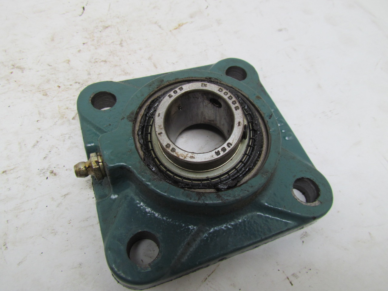 Dodge Z05 Pillow Block Flange Bearing 1" Shaft Bore 25mm Lot of 2