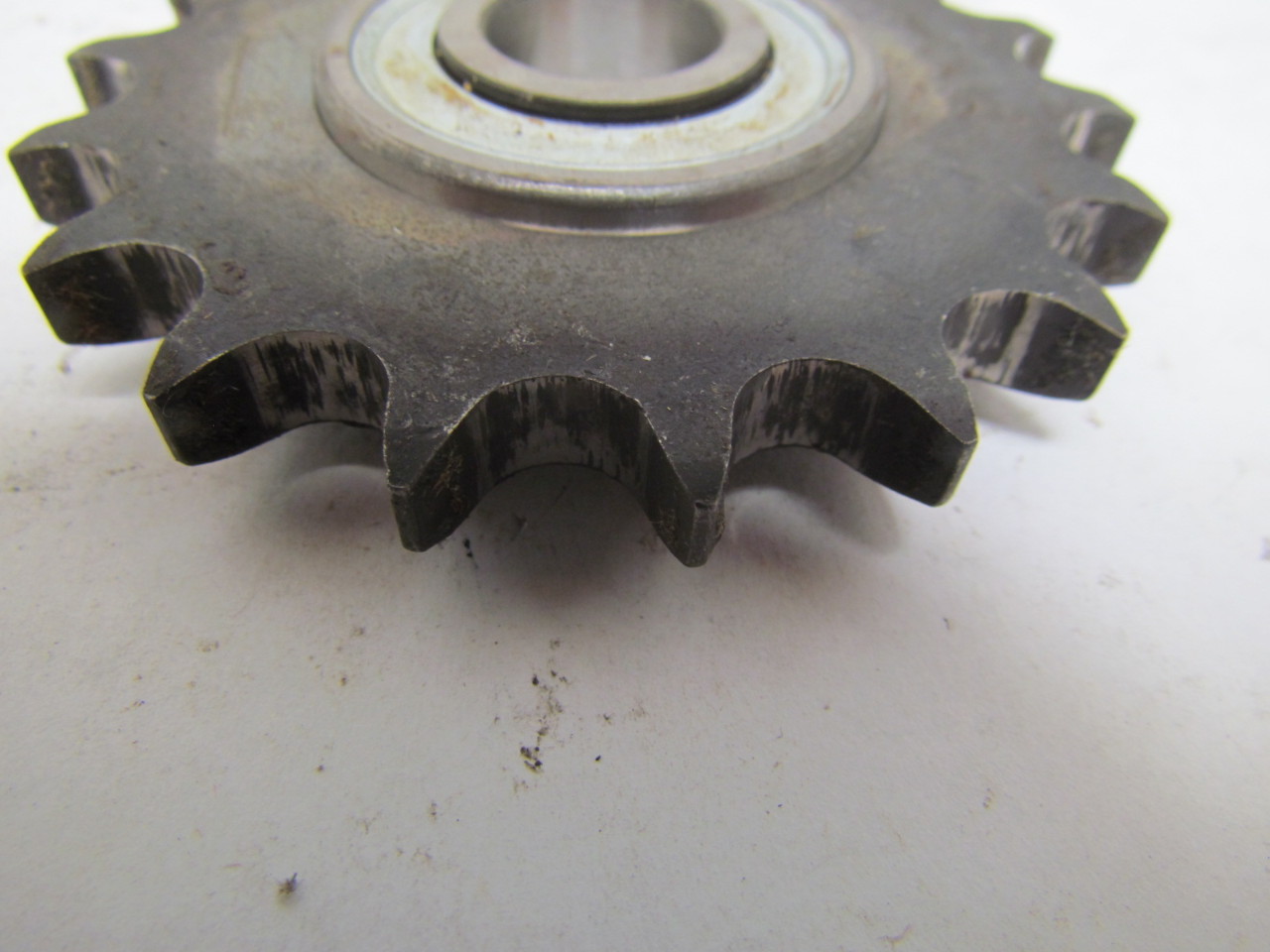 40 Roller Chain Sprocket 18 Tooth 1/2" Pitch 5/8" Bore W/Insert