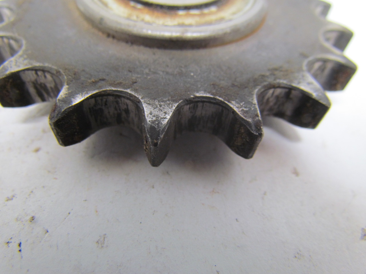 40 Roller Chain Sprocket 18 Tooth 1/2" Pitch 5/8" Bore W/Insert