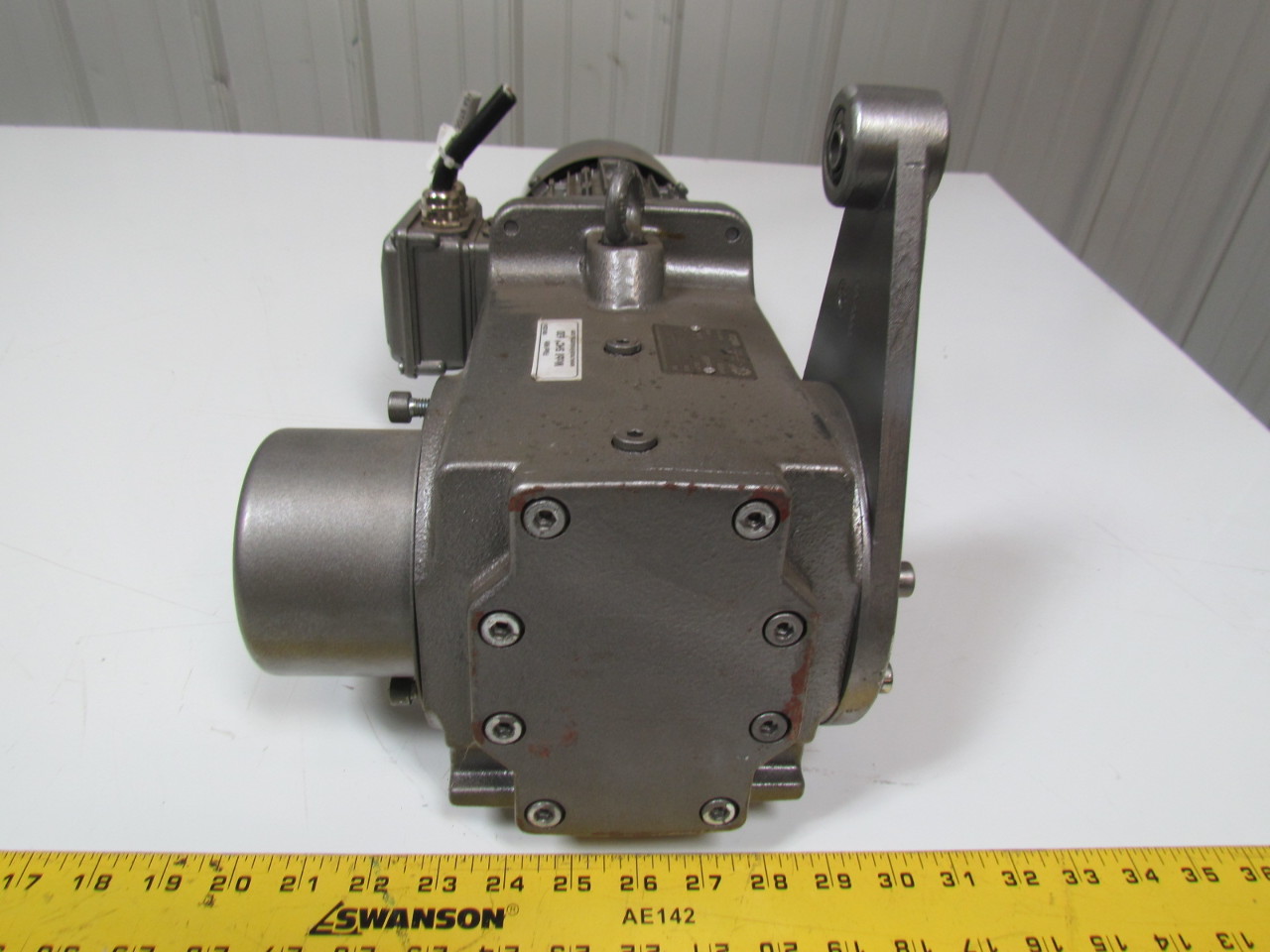 Nord SK92372AZDSH Right Angle Hollow Shaft Bevel Gearbox Speed Reducer