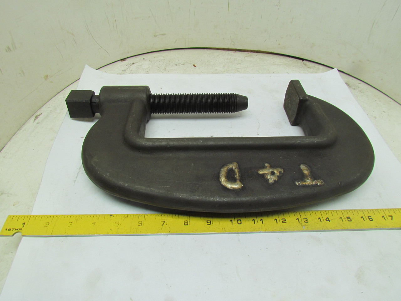 Armstrong HeavyDuty Steel CClamp 21/2" to 81/2" Opening 31/4