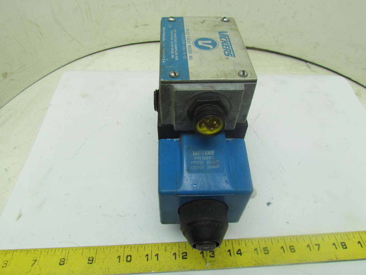 Vickers PA5DG4S4W016CB60 Reversible Hydraulic 4Way Directional