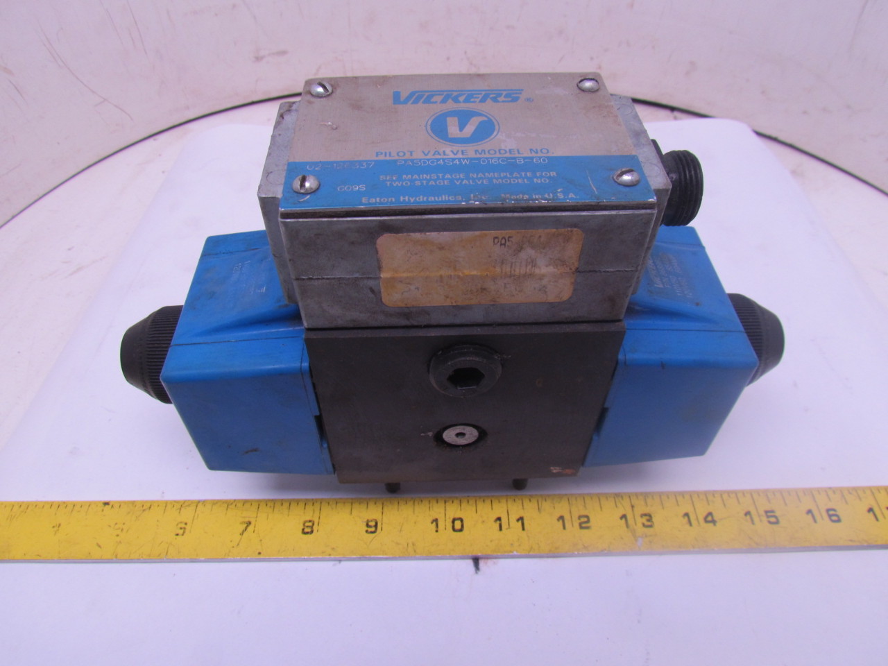 Vickers PA5DG4S4W016CB60 Reversible Hydraulic 4Way Directional