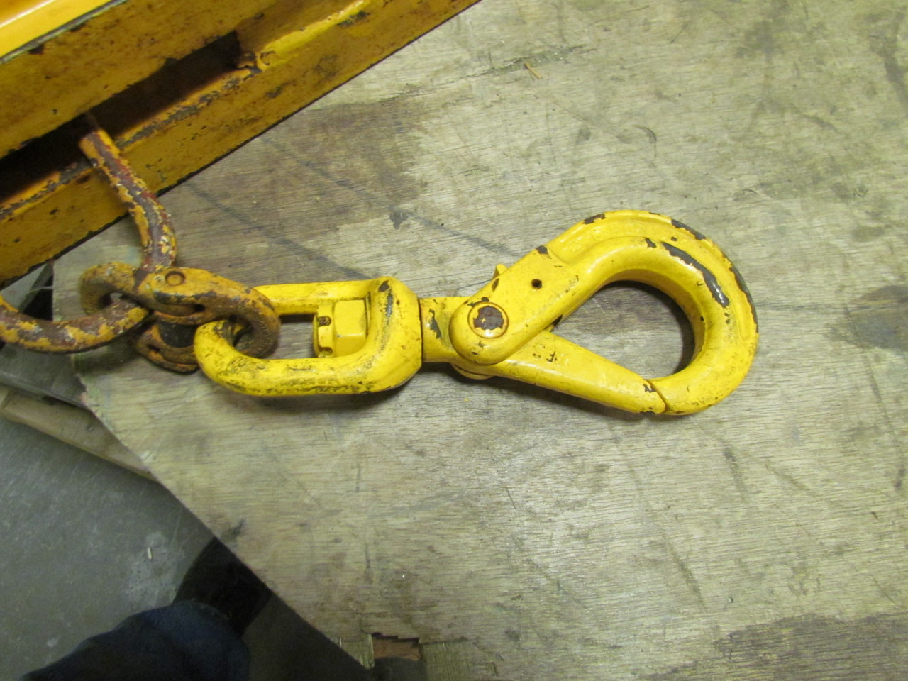 Brehob FIX 158 2500 Lb Capacity 45" Lifting Beam Spreader Bar w/Swivel