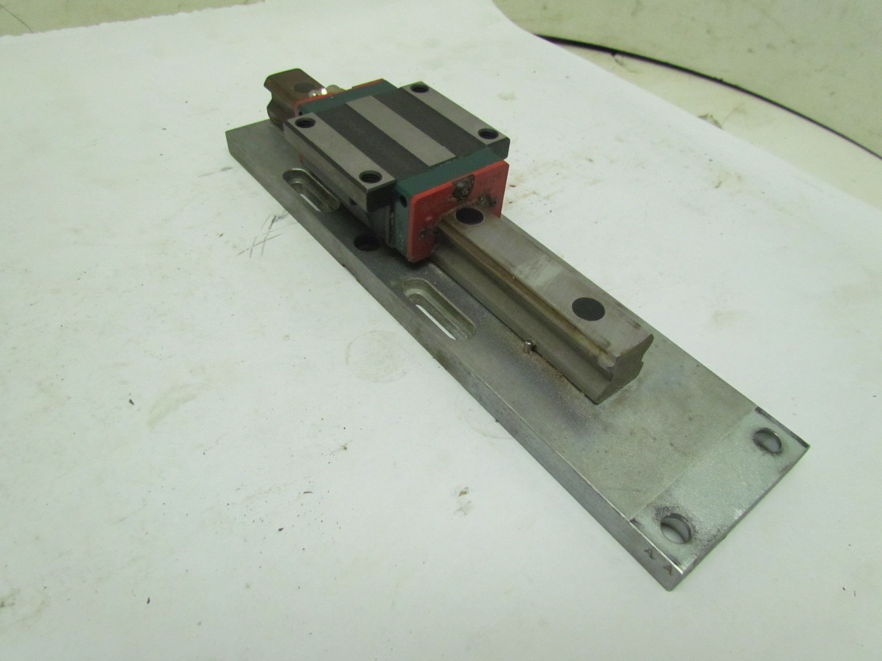 Hiwin HGW25CCC 449353 HG25 Linear Ball Bearing Guide Block Slide Rail 23x7030mm eBay