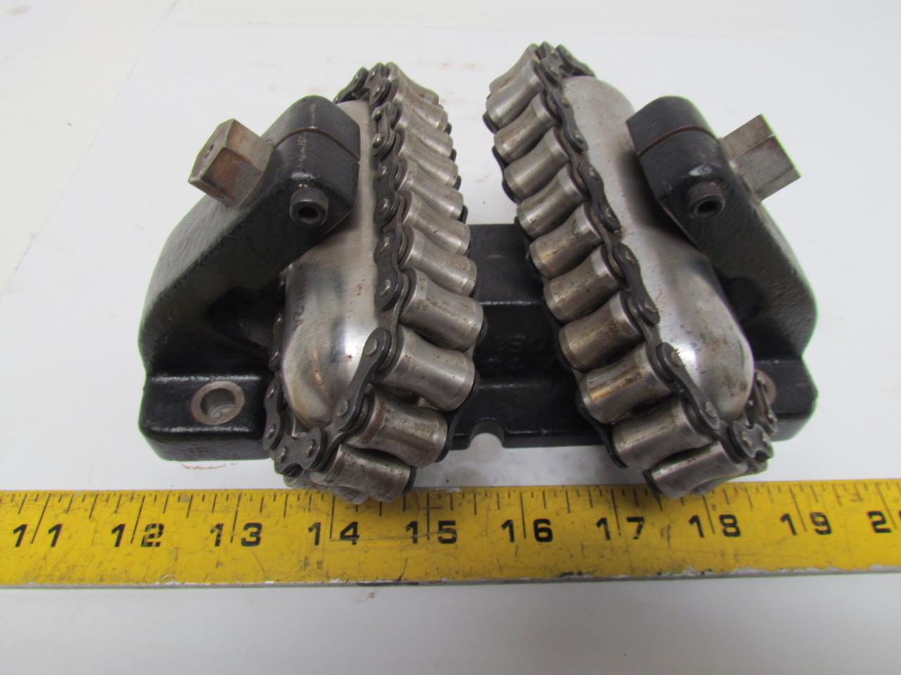Thomson RW24 Roundway Linear Roller Bearing Concave Chain Carriage