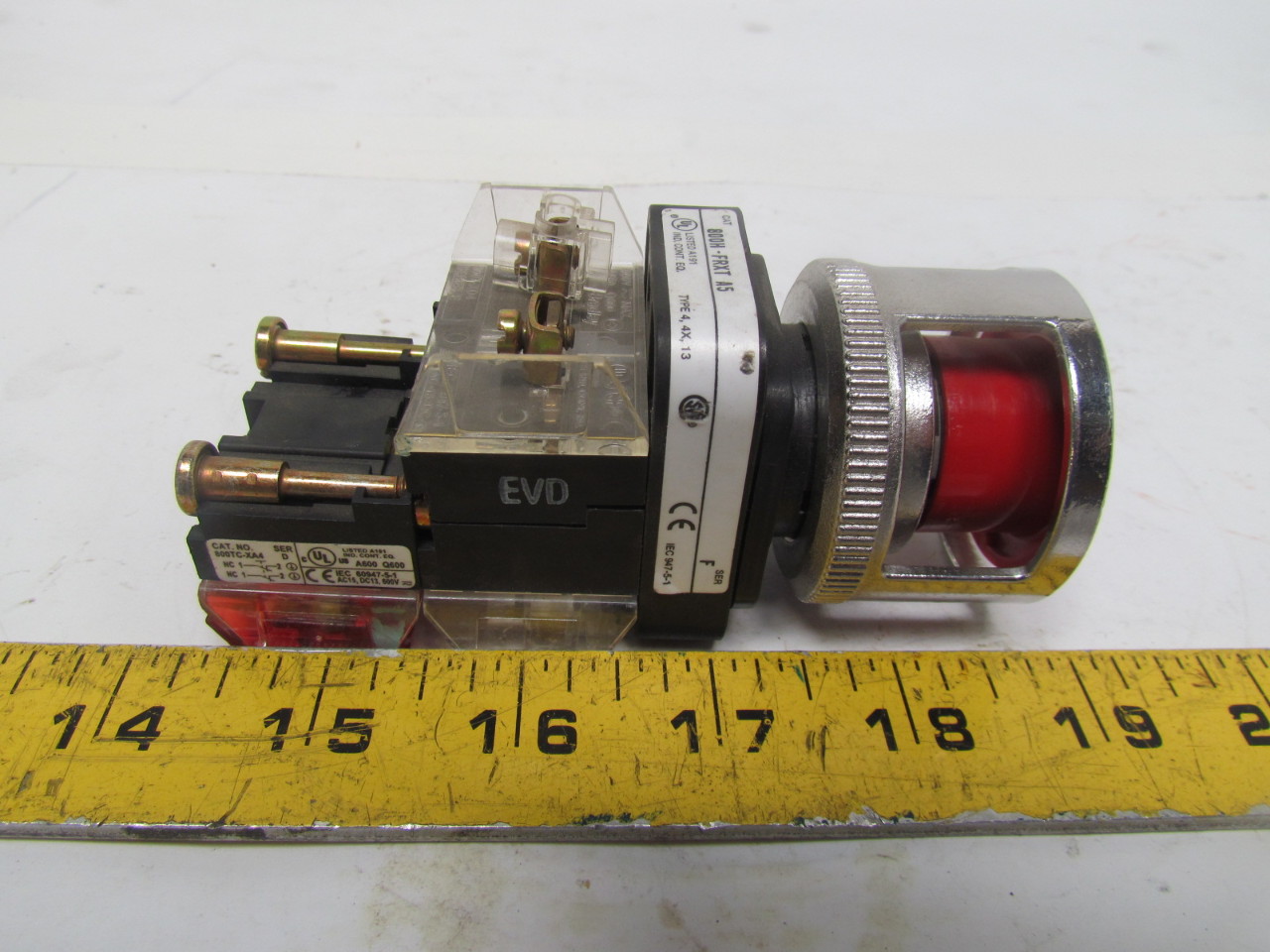 Allen Bradley 800HFRXT A5 Red Emergency Stop PushPull Button Switch w