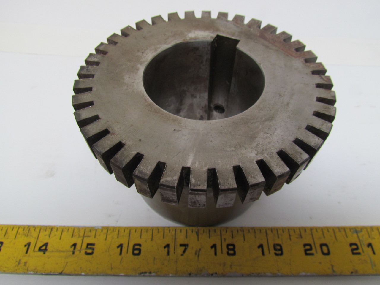 FALK 1070T Hub Steelflex Grid Coupling Half 2.125 Bore Bullseye