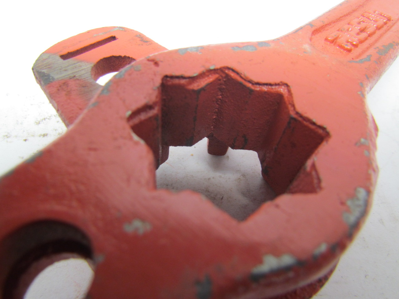 Resun 54692 A3 Resun Locking Plug Valve Wrench/Handle 1" For 1" Square