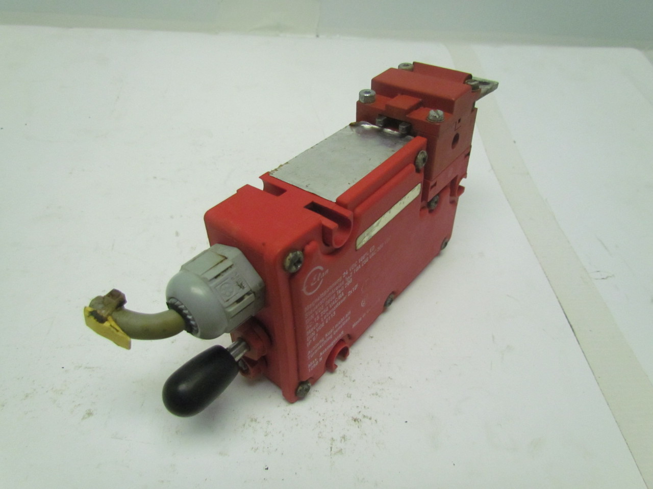 Elan DIN VDE 0660 Teil200 Interlock Switch 24VDC 100% ED DIN VDE 0113 ...