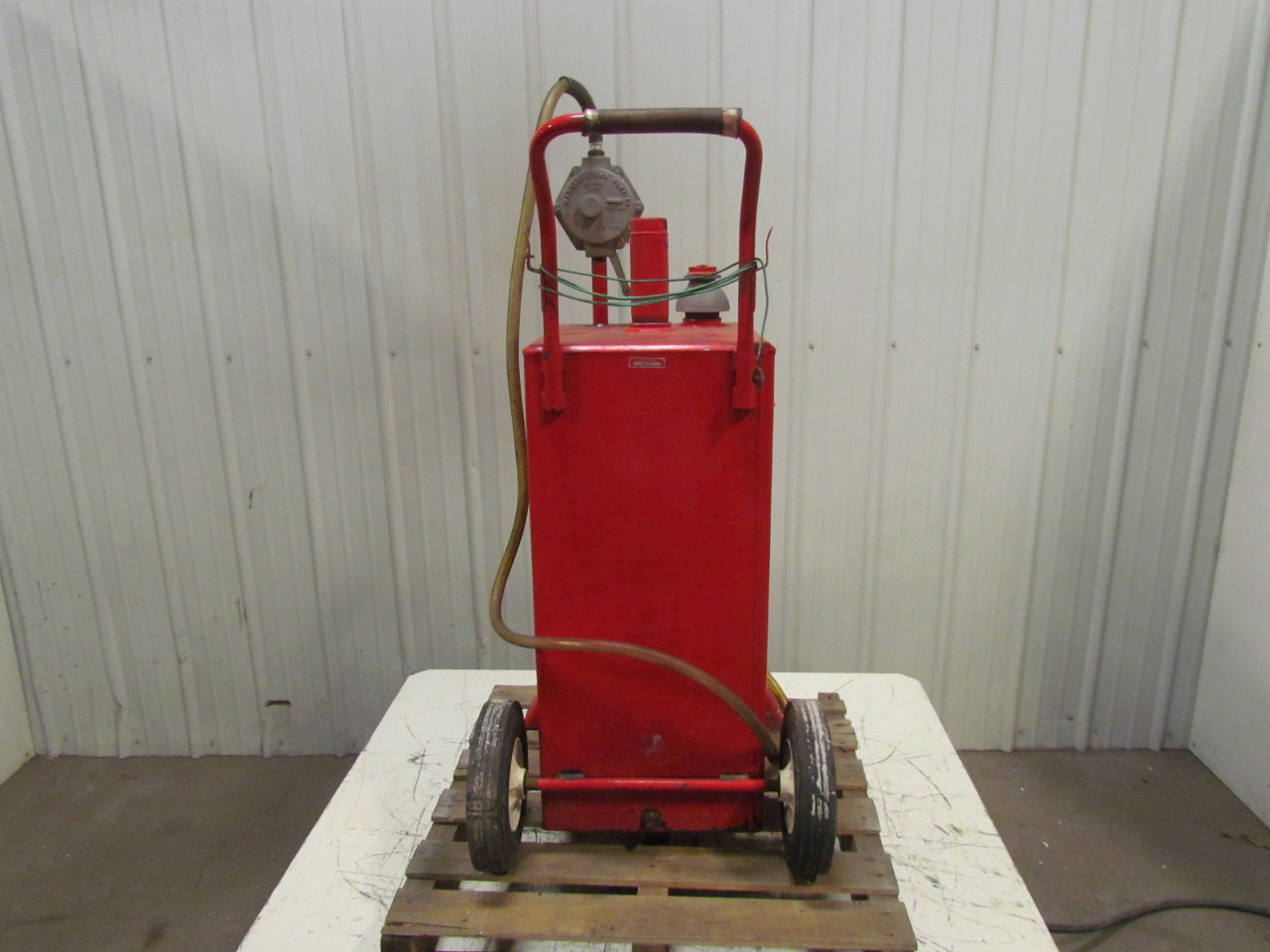 Goodall 53530 Gas Fuel Transfer & Storage Caddy Tank/w Ground wire