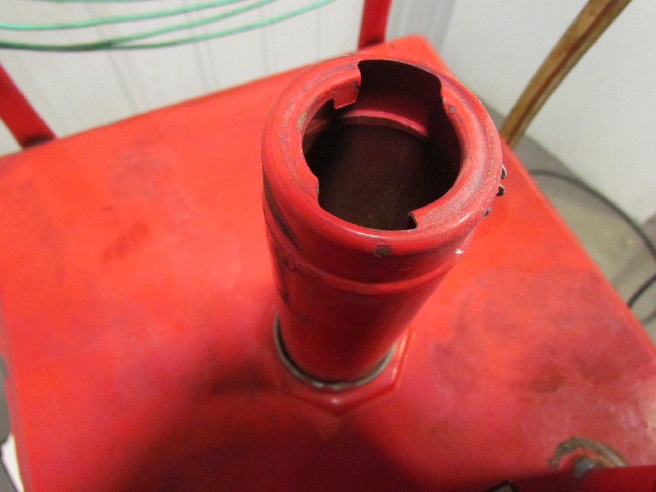 Goodall 53530 Gas Fuel Transfer & Storage Caddy Tank/w Ground wire