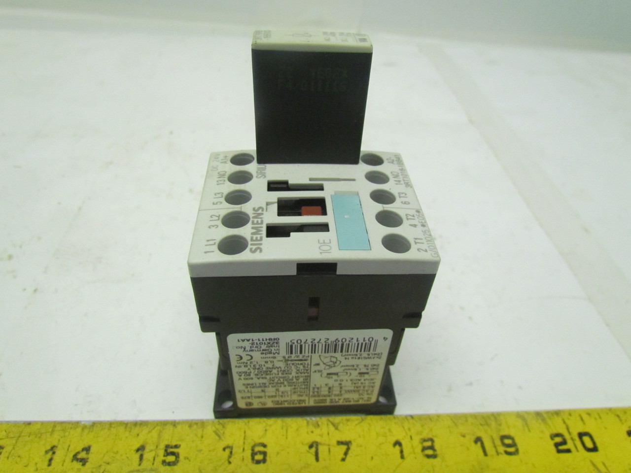 Siemens 3ZX1012-0RH11-1AA1 Motor Contactor Relay 24VDC Coil Surge ...