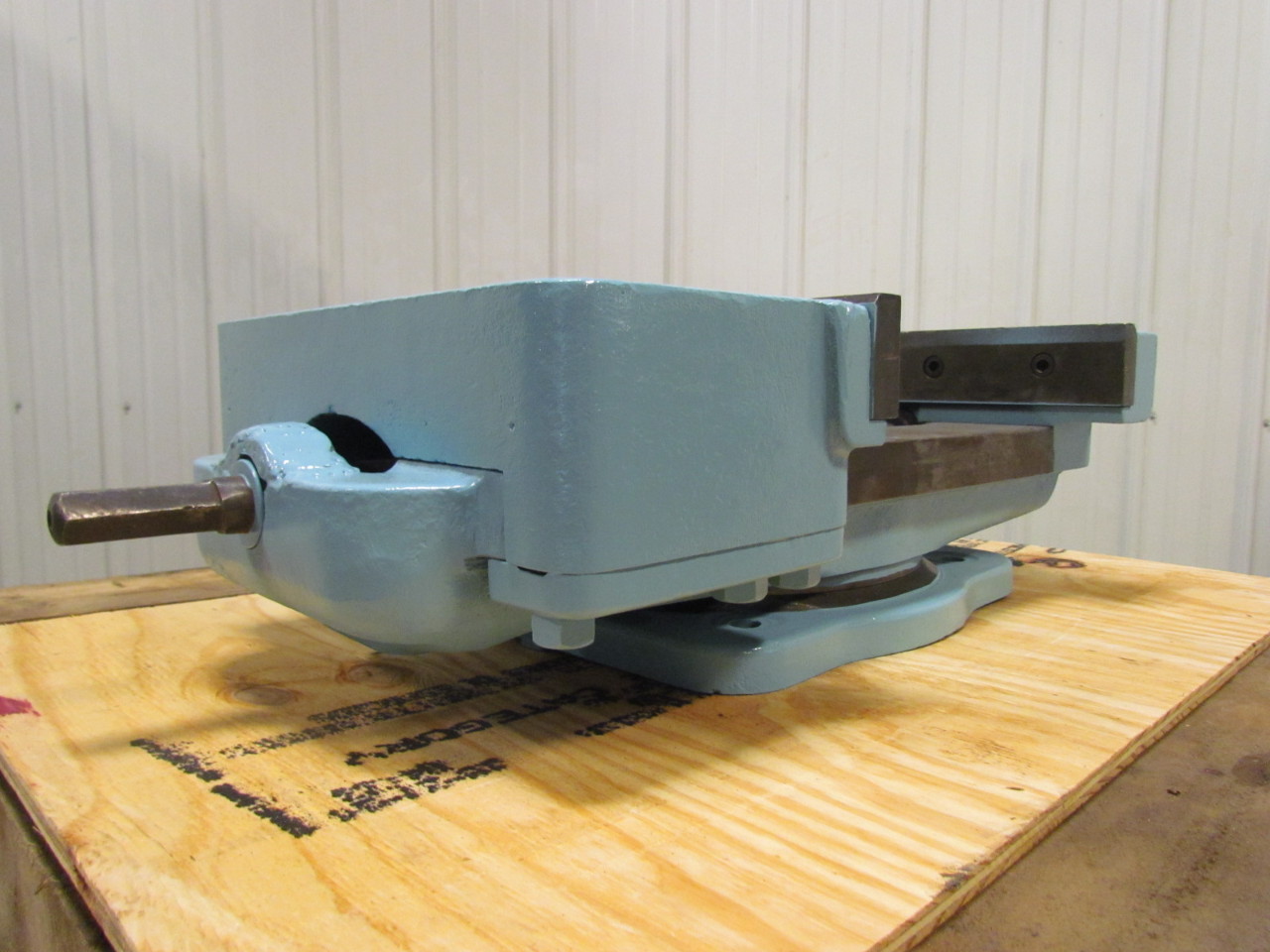 16" Jaw 121/2" Opening Heavy Duty Swivel Base Milling Drill Press