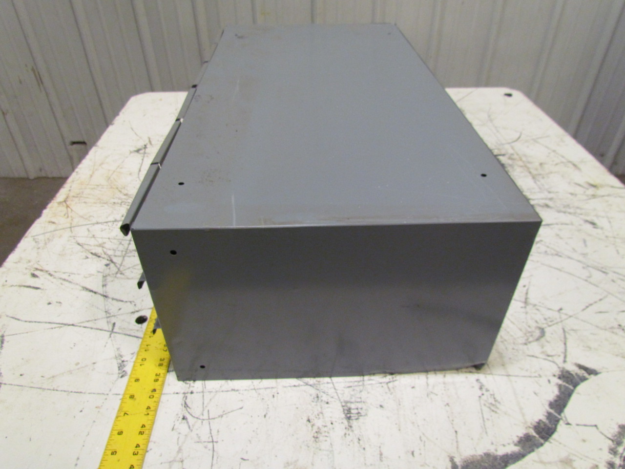 18 Drawer Industrial Metal Filing Parts 333/4"L X161/2"W X 10