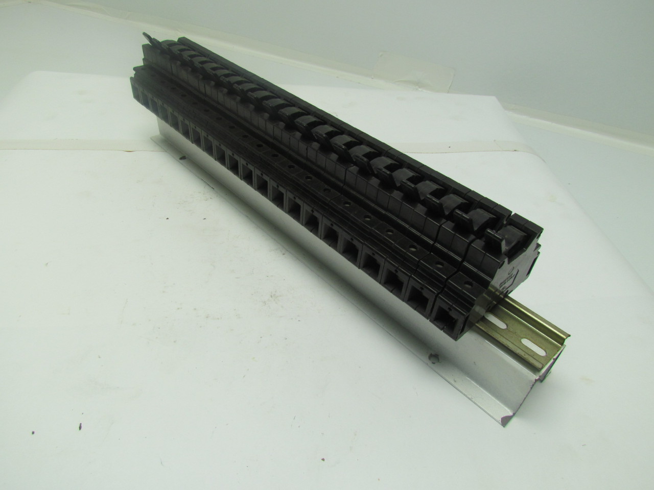 Phoenix UK10.3Hesi Fuse Holder Terminal Block Strip 35mm DIN Rail 21