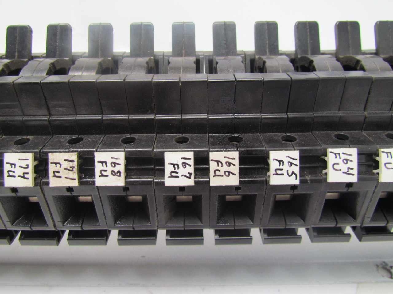 Phoenix UK10.3Hesi Fuse Holder Terminal Block Strip 35mm DIN Rail 21