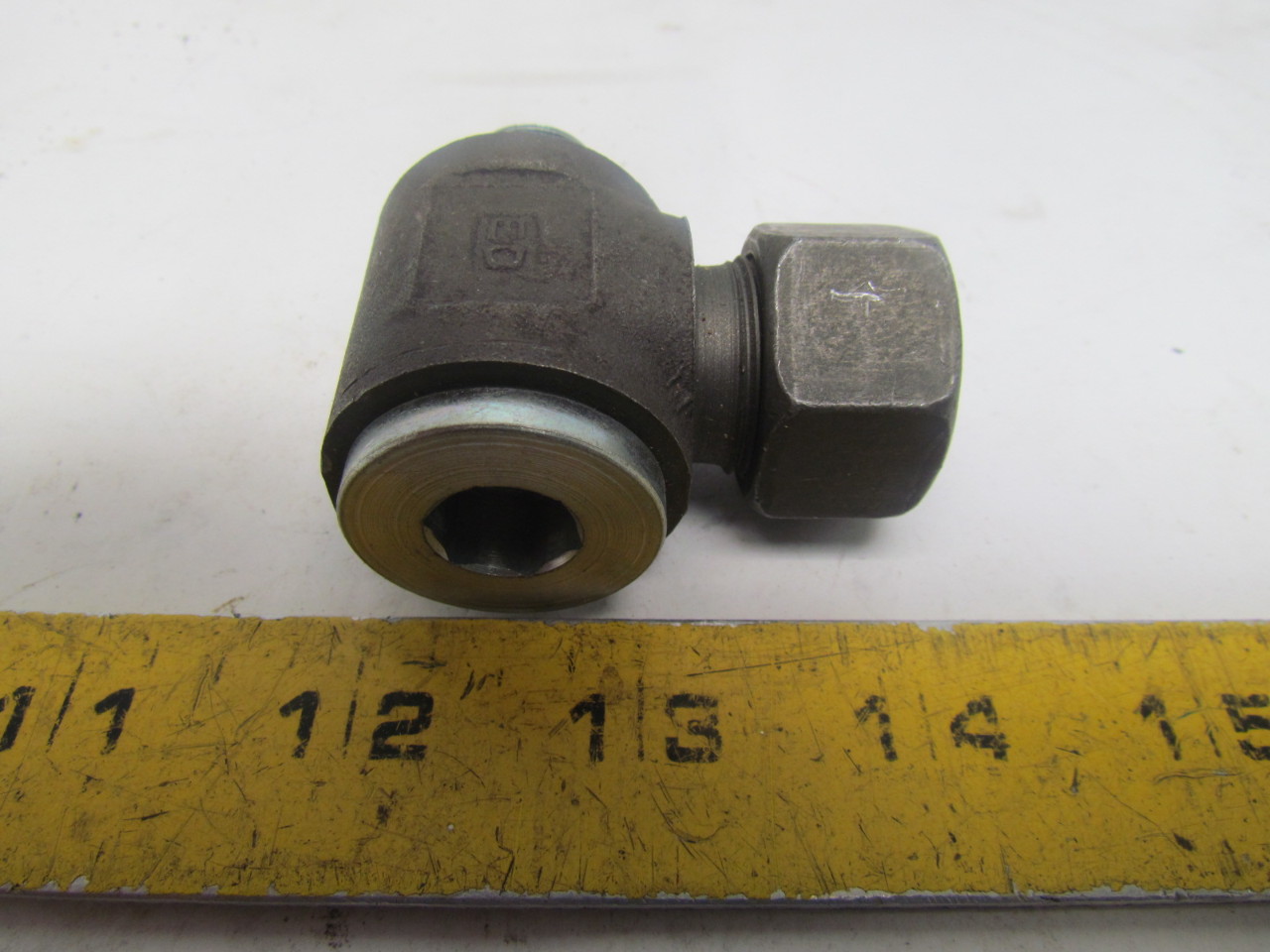 Parker EO WH15LR Metric Flareless Fitting Banjo Elbow 15mm Tube OD x G1