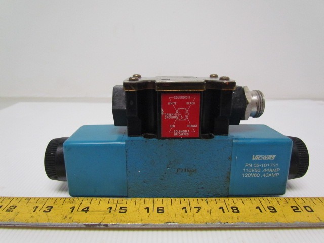 Vickers DG4V-3S-33C-M-FPA5WL-B5-60 Hydraulic Directional Control Valve