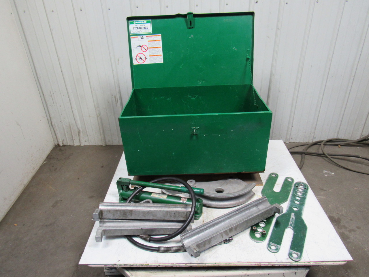Greenlee 882 Hydraulic Pipe Bender w/Pump 11/42" EMT Kit eBay