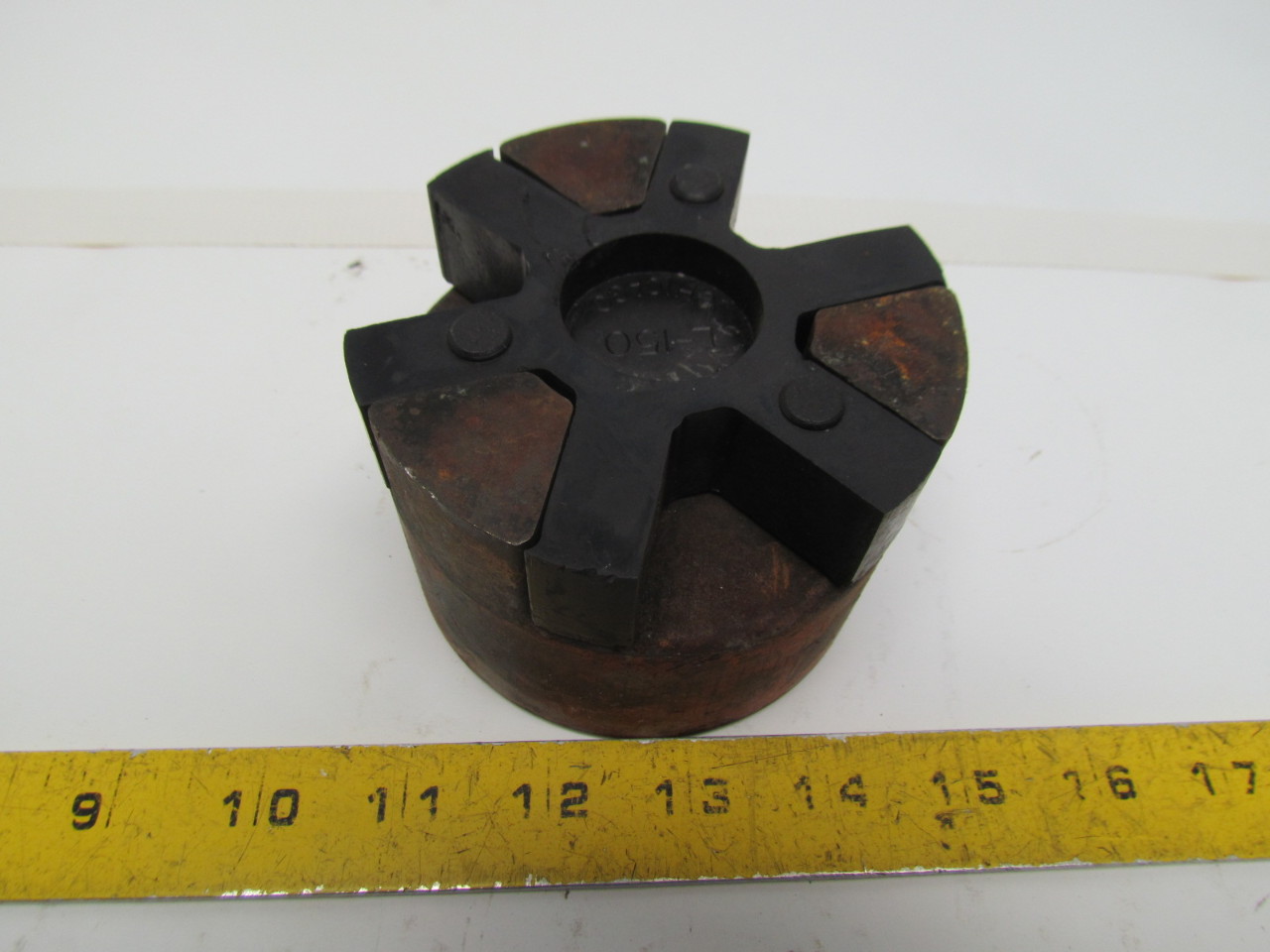 Lovejoy L150 1.625 Bore 3 Jaw Coupling W/Spider eBay