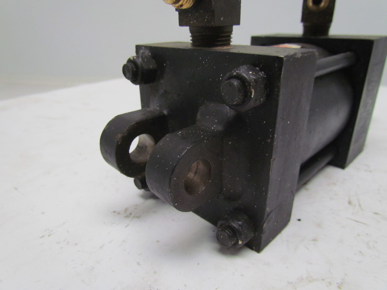 Schrader Bellows FAC108141 Pneumatic Air Cylinder 21/2 Bore X 11/2