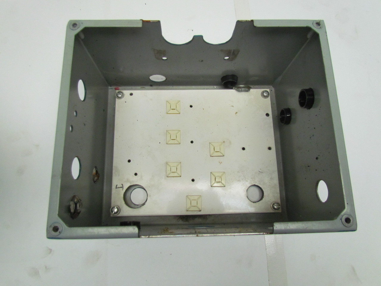 Hoffman A10086SC 8"x10"x6" Electrical Box/Enclosure W/ Screw Cover And