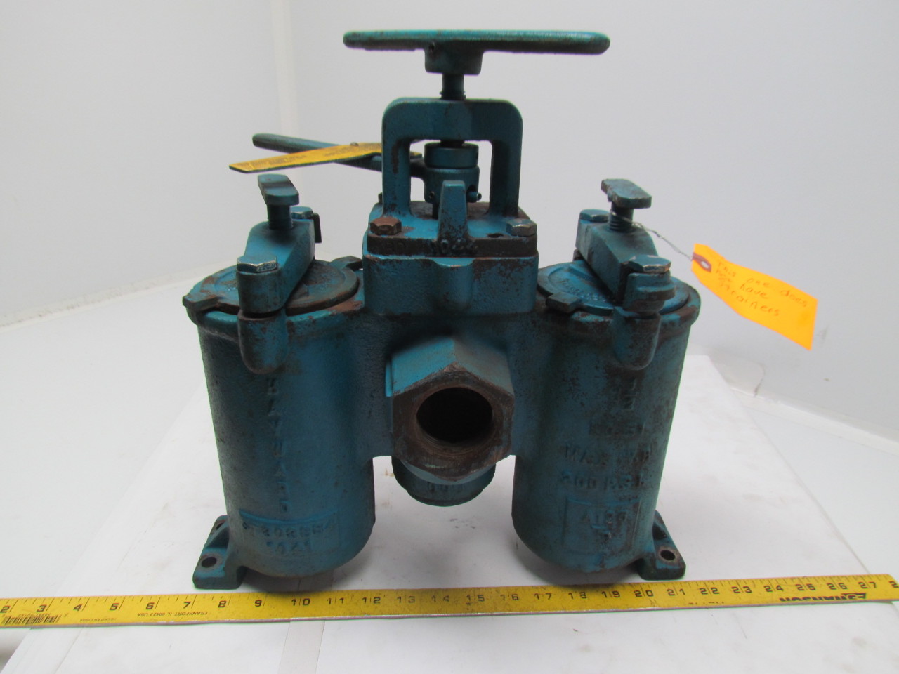 Hayward / Eaton No. 51 Duplex Strainer Cast Iron 11/2" NPT 200 PSI