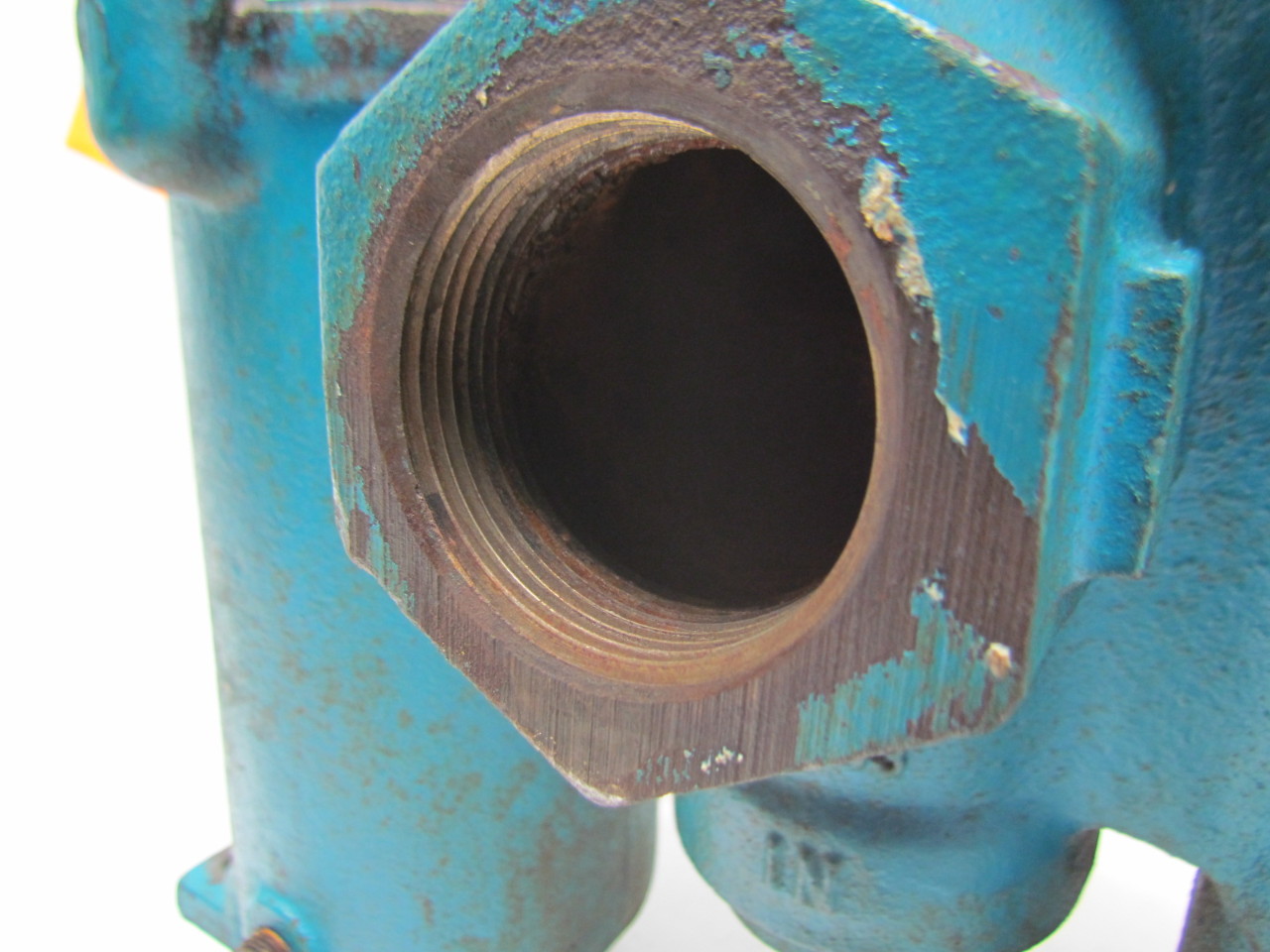 Hayward / Eaton No. 51 Duplex Strainer Cast Iron 11/2" NPT 200 PSI