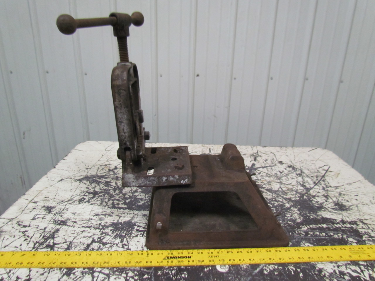 Crane NYE Tool Works Vintage Pipe Vise & Antique Stand Old Tool eBay
