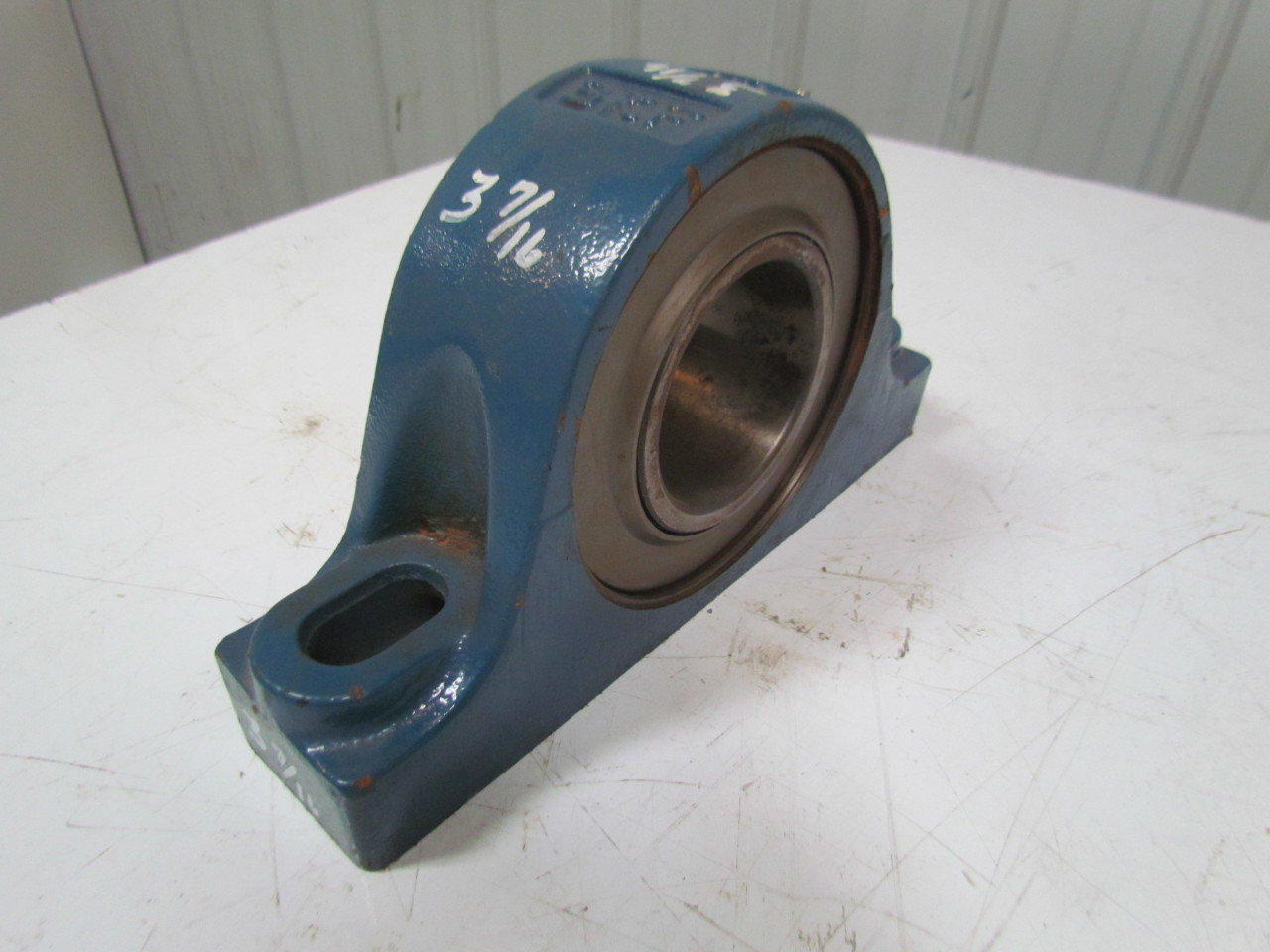 SKF SYR 3 7/16 Y12 3 7/16" Bore Dia Roller Bearing Pillow Block eBay