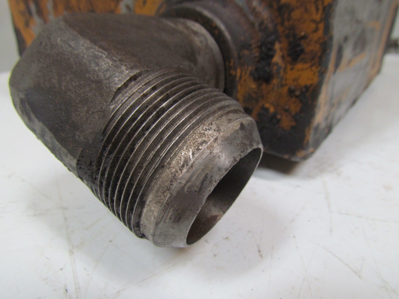 Hydraulic Oil Tank Reservoir Forklift Log Splitter W/Dipstick 1" & 11/