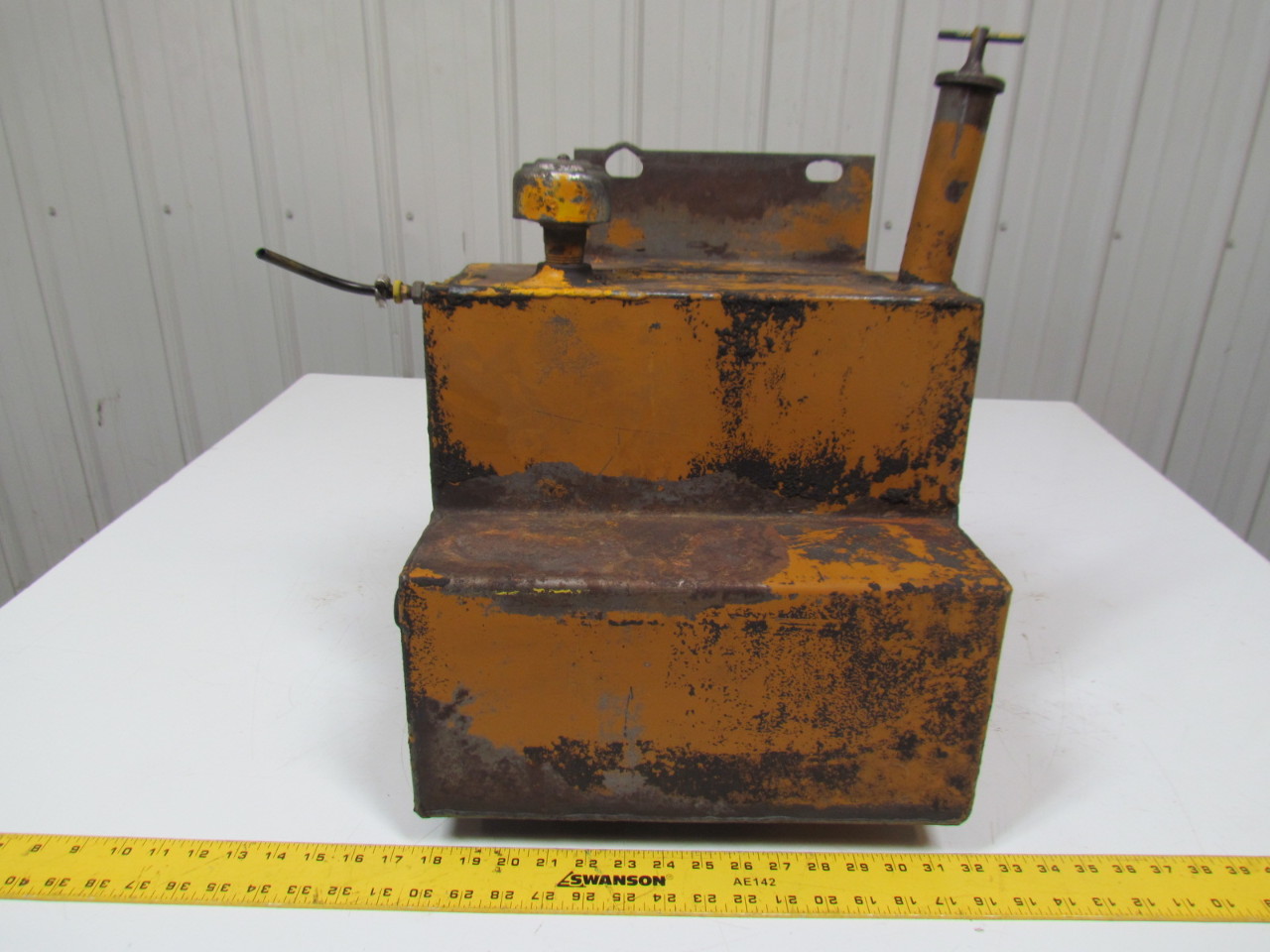 Hydraulic Oil Tank Reservoir Forklift Log Splitter W/Dipstick 1" & 11/