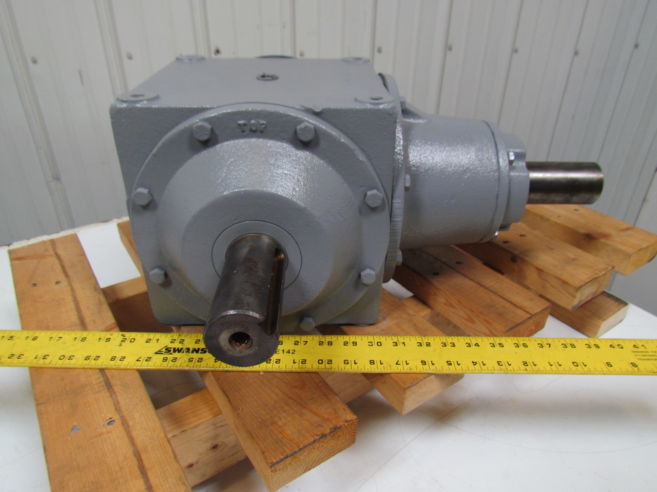 Hub City 1010 Style B 11 Ratio Bevel Gear Drive Gearbox Reducer 2