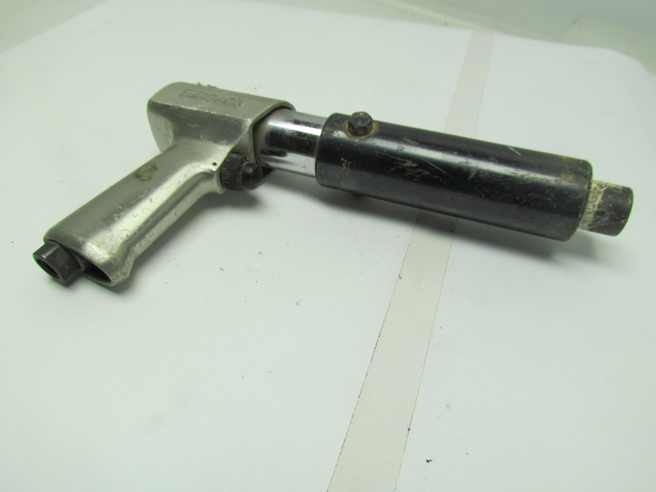 SnapOn PH50E Pneumatic Air Hammer W/BluePoint PH 201 Needle Scaler Attachment