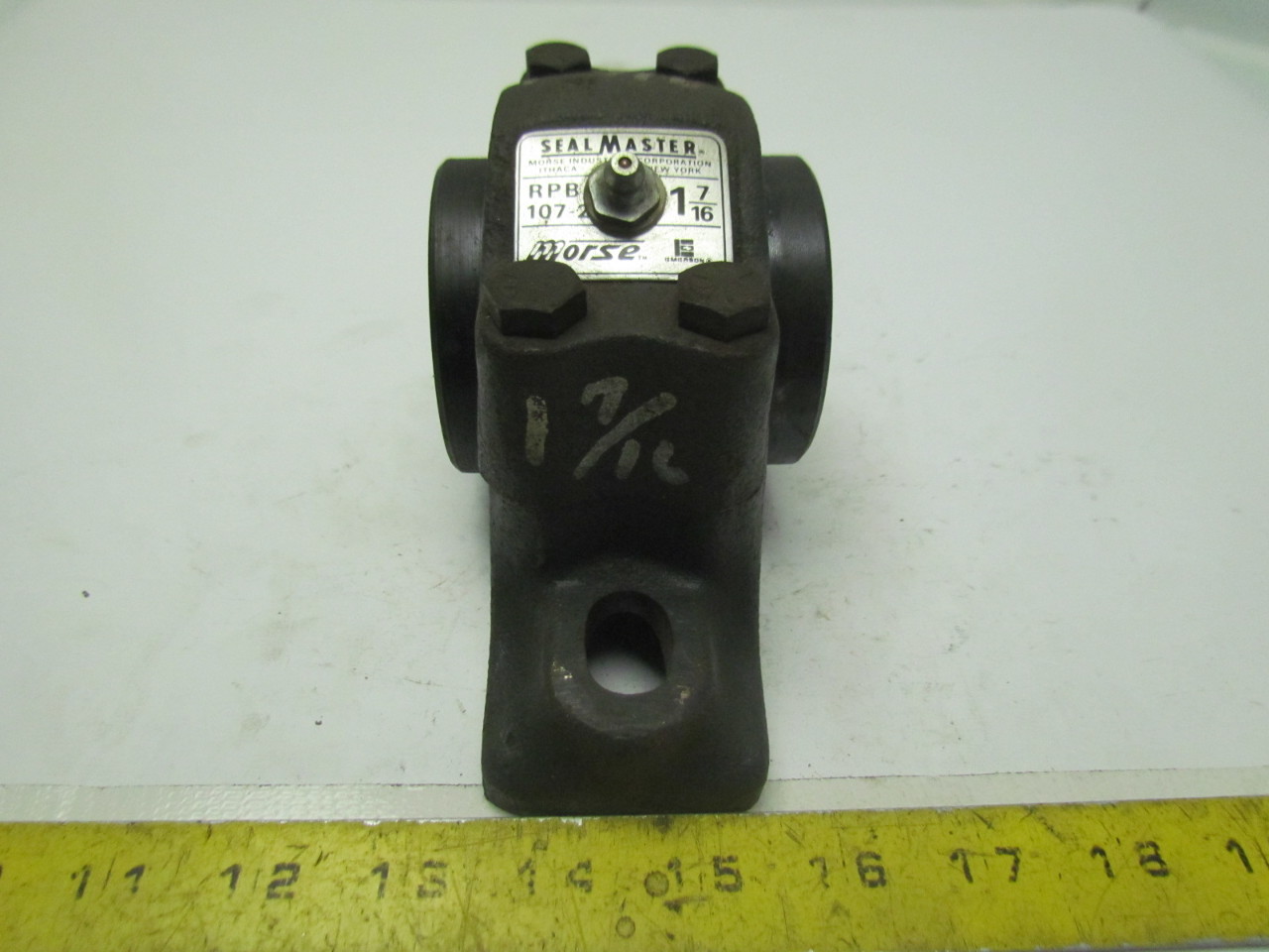 Sealmaster RPB 1072 17/16"dia Bore Tapered Roller Pillow Block