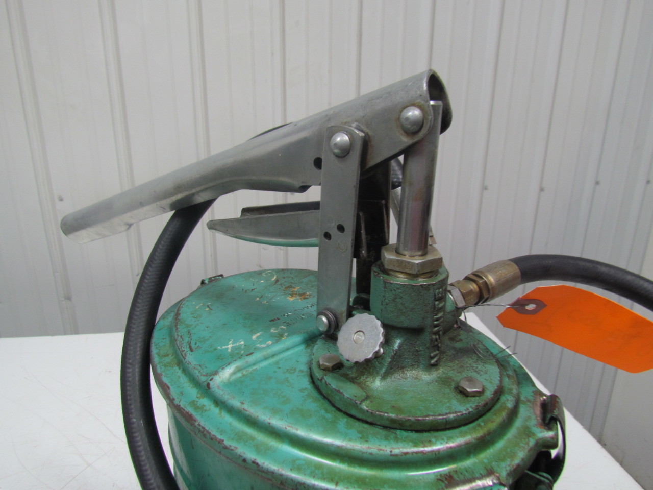 Alemite 7181 Vintage High Volume Oil Dispenser Manual Lubricant Pump eBay