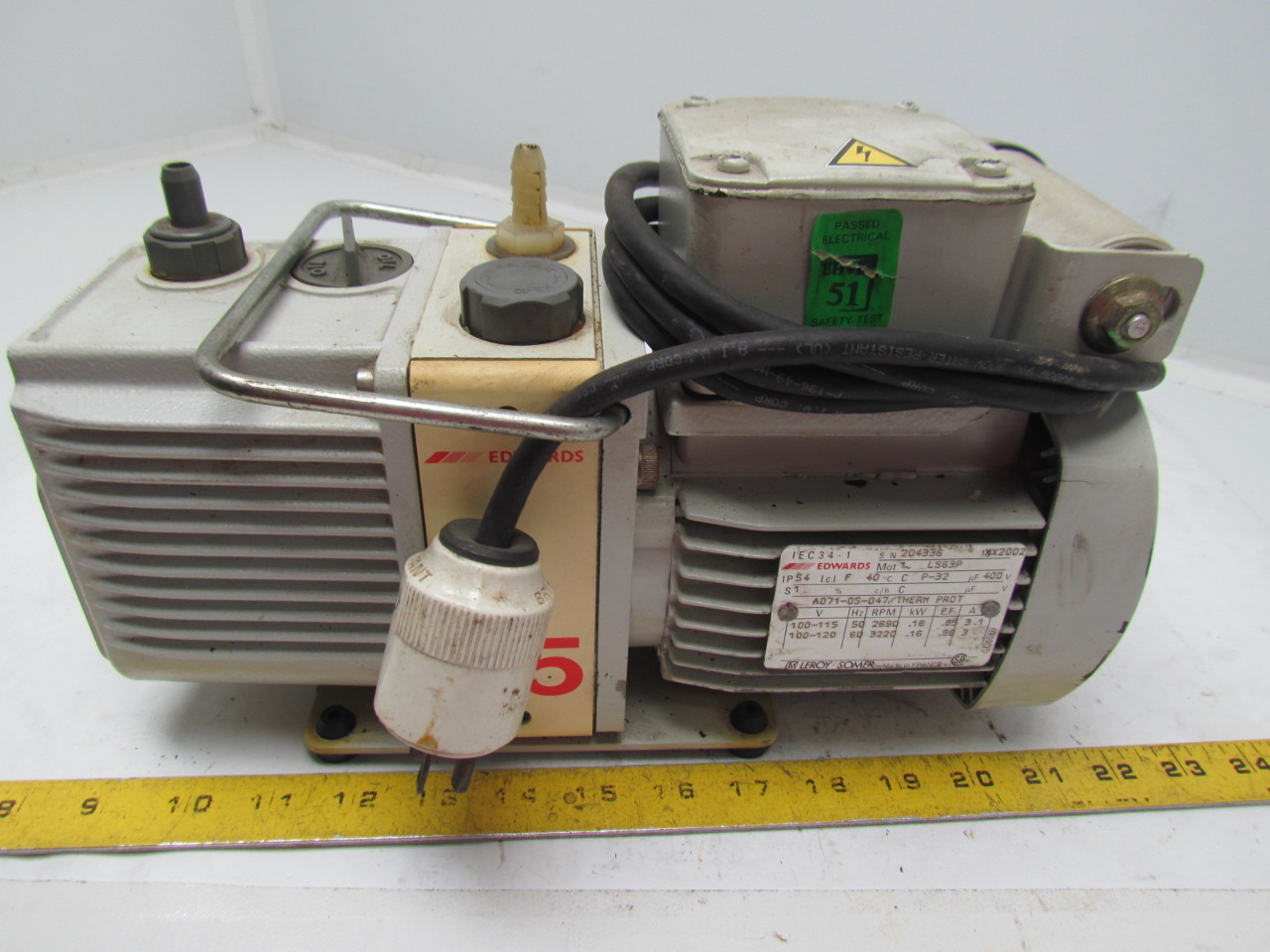 Edwards E2M1.5 Rotary Vane Vacuum Pump Dual Stage Oil Sealed 110/120VAC 1PH eBay