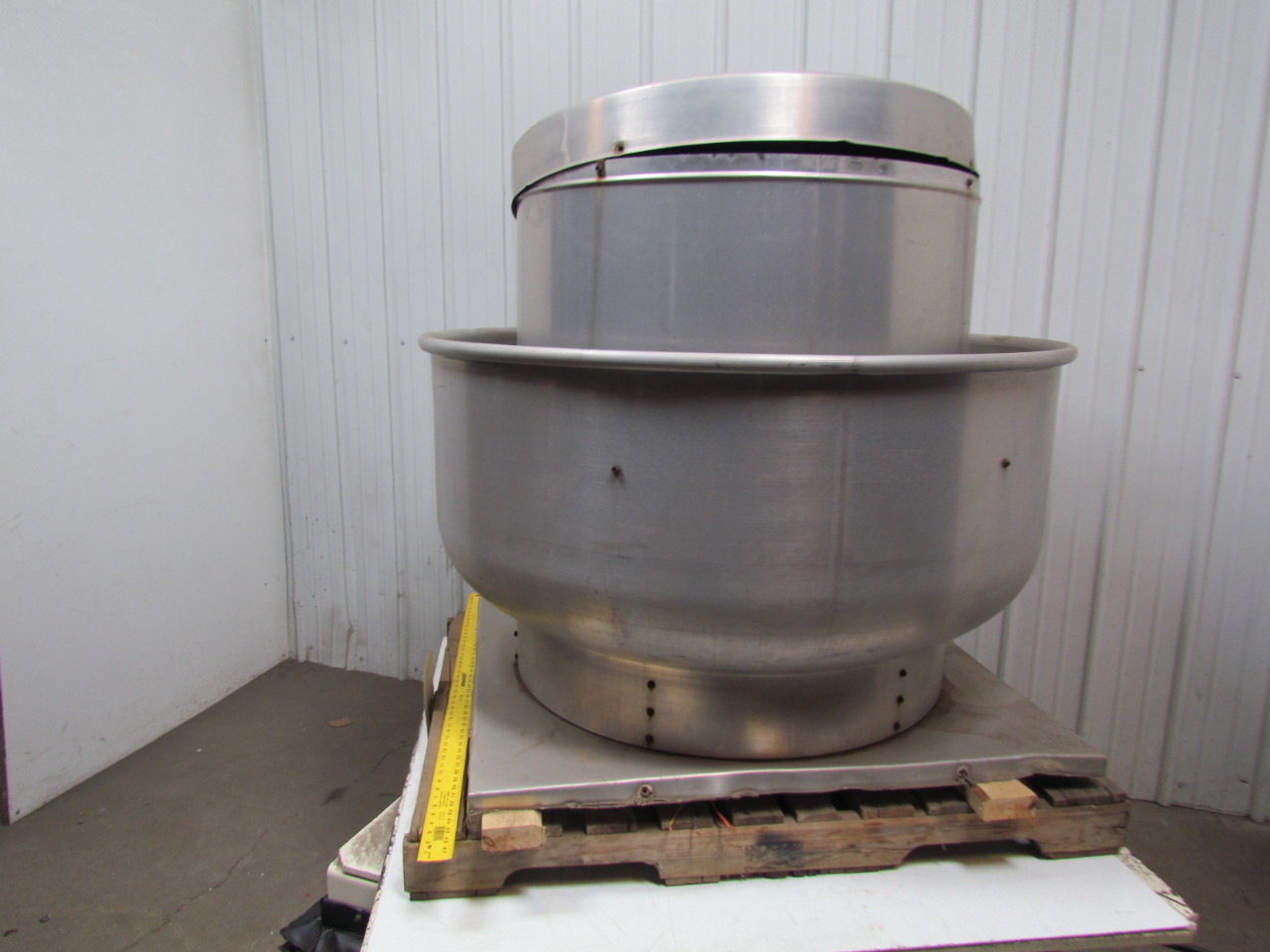 Dayton 4HX99 Centrifugal Roof Ventilator 30" 30" belt drive upblast 5HP 3PH