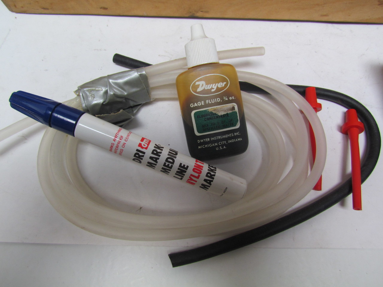 Dwyer 460 Air Velocity Kit w/Flextube Manometer 3/4oz Gauge Fluid eBay