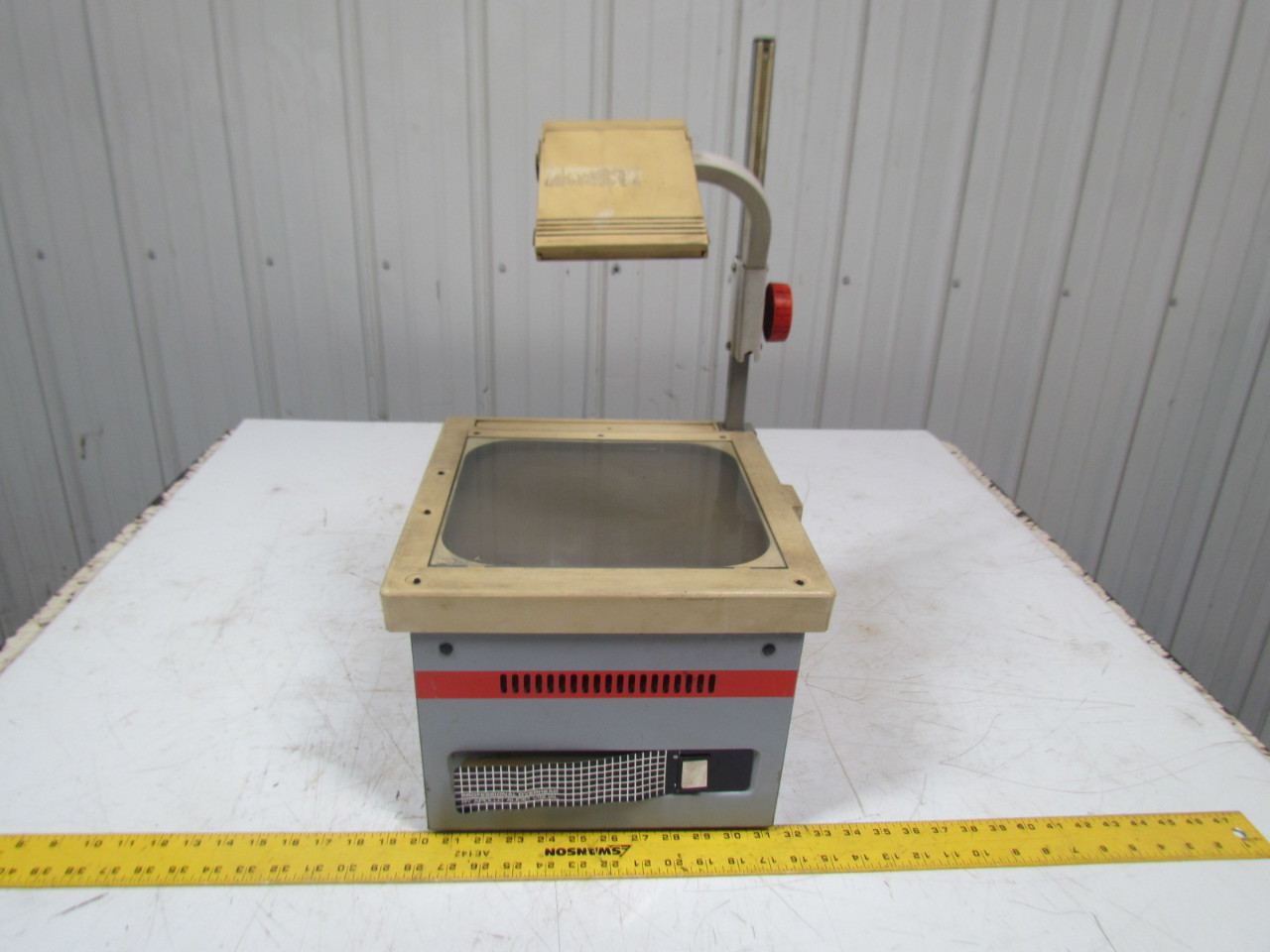Apollo AL1000 Overhead Projector 120V 60HZ 650 Watt With 2 Bulbs 10"x10" Lens eBay