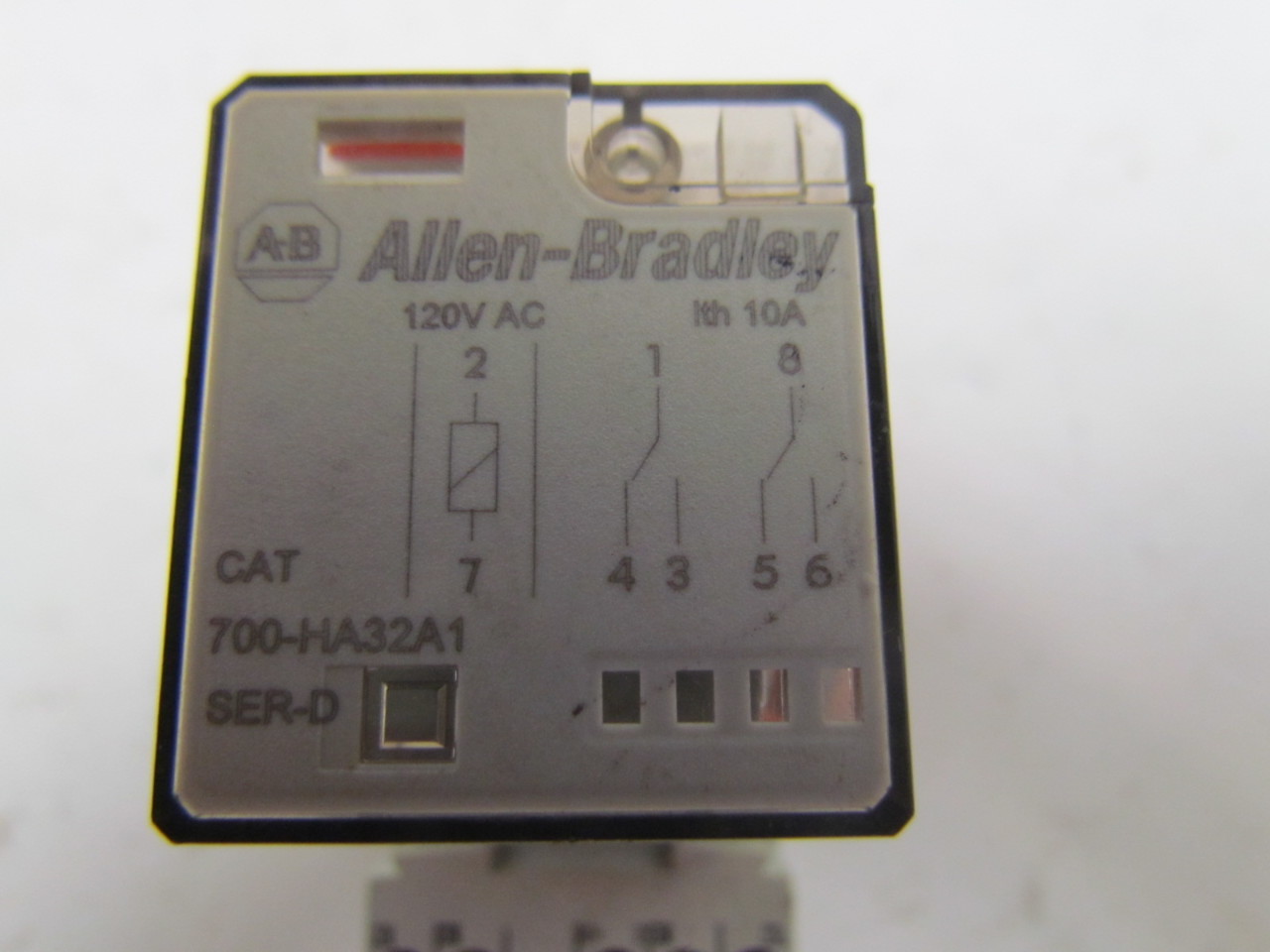 Allen Bradley Catalog 700HA32A1 Series D Relay 8pin 250VAC 10A & Base