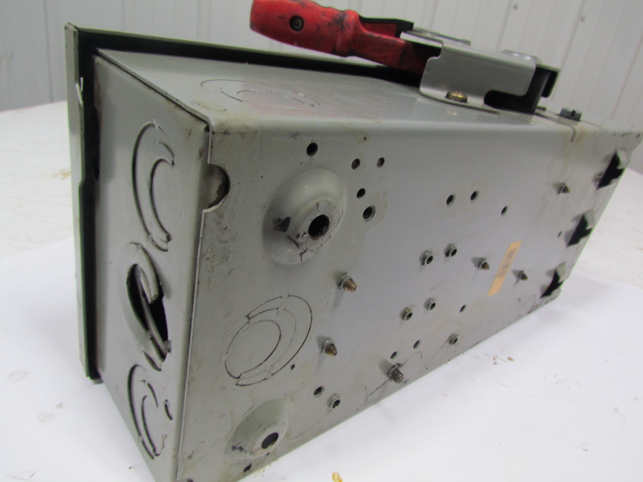 Square D H361 Disconnect 30 amp 600 VAC 600VDC Safety Switch Fuse type